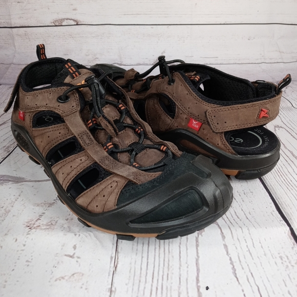 ecco yak sandals